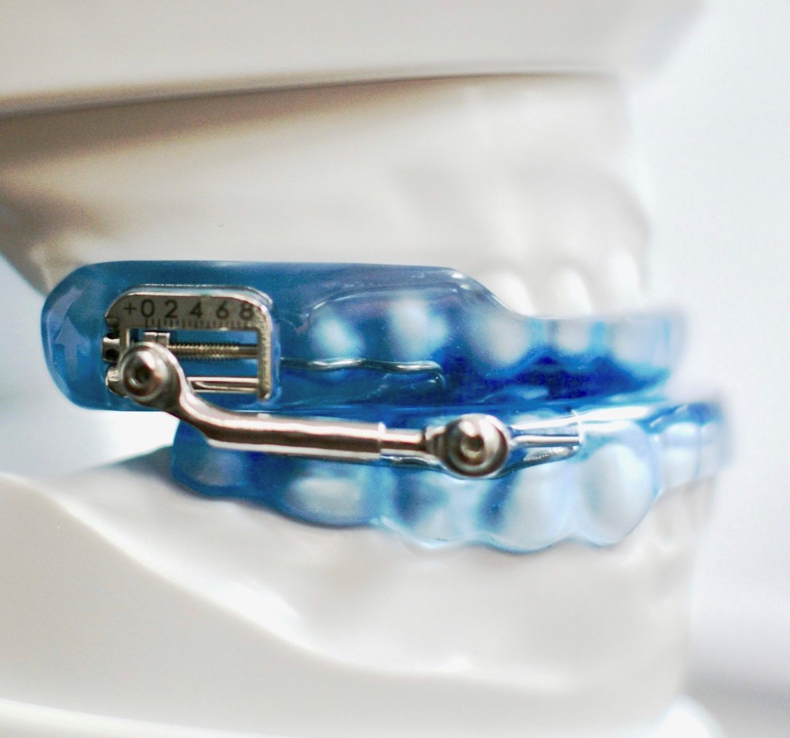 Dental Oral Appliance for CPAP